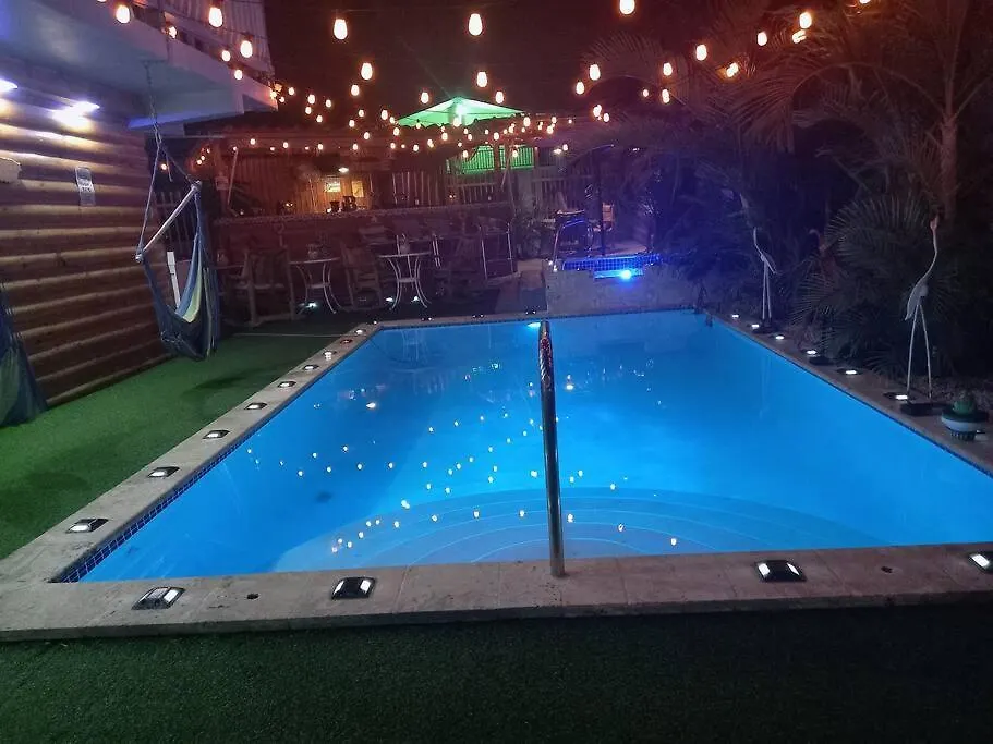 Lujosa Cabana Villa Don Coqui El Combate, Cabo Rojo Pool-Jacuzzi 0*,  波多黎各