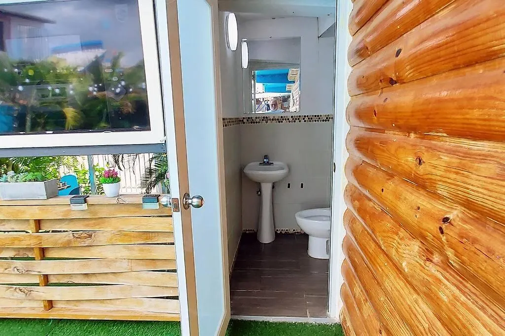 Lujosa Cabana Villa Don Coqui El Combate, Cabo Rojo Pool-Jacuzzi 0*,  波多黎各